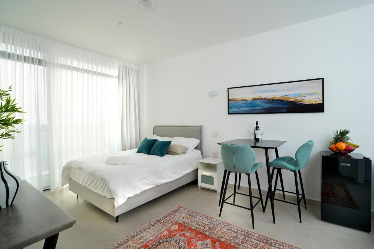 Hi-Yam Seaview Apartments & Suites - יש ממ"ד Bat Jam Exteriér fotografie