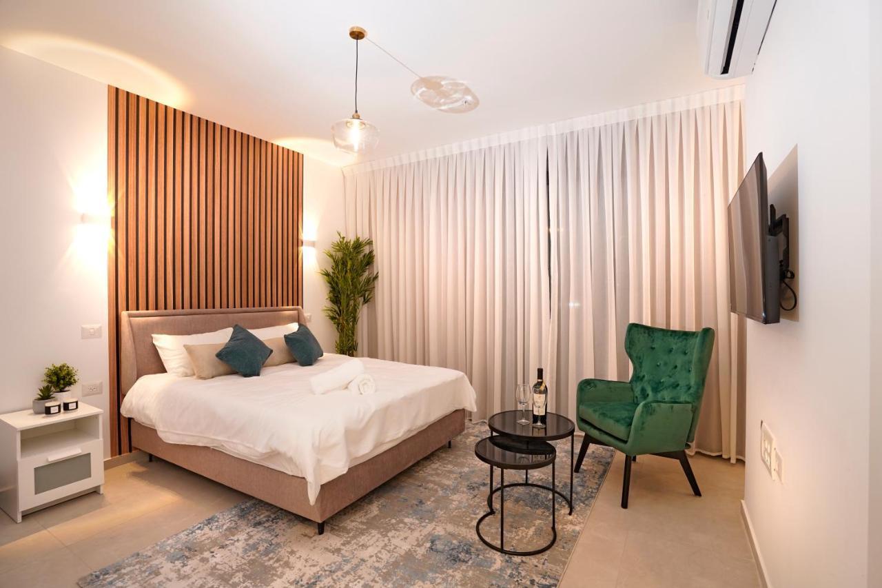 Hi-Yam Seaview Apartments & Suites - יש ממ"ד Bat Jam Exteriér fotografie