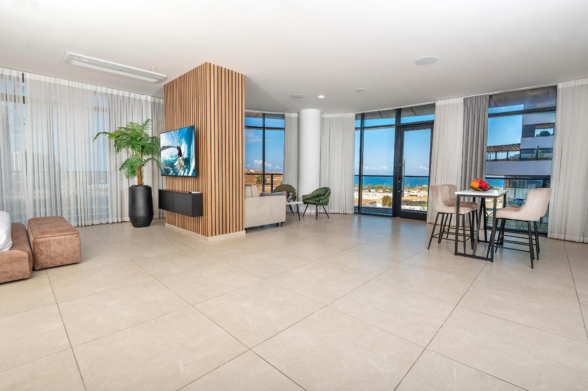 Hi-Yam Seaview Apartments & Suites - יש ממ"ד Bat Jam Exteriér fotografie