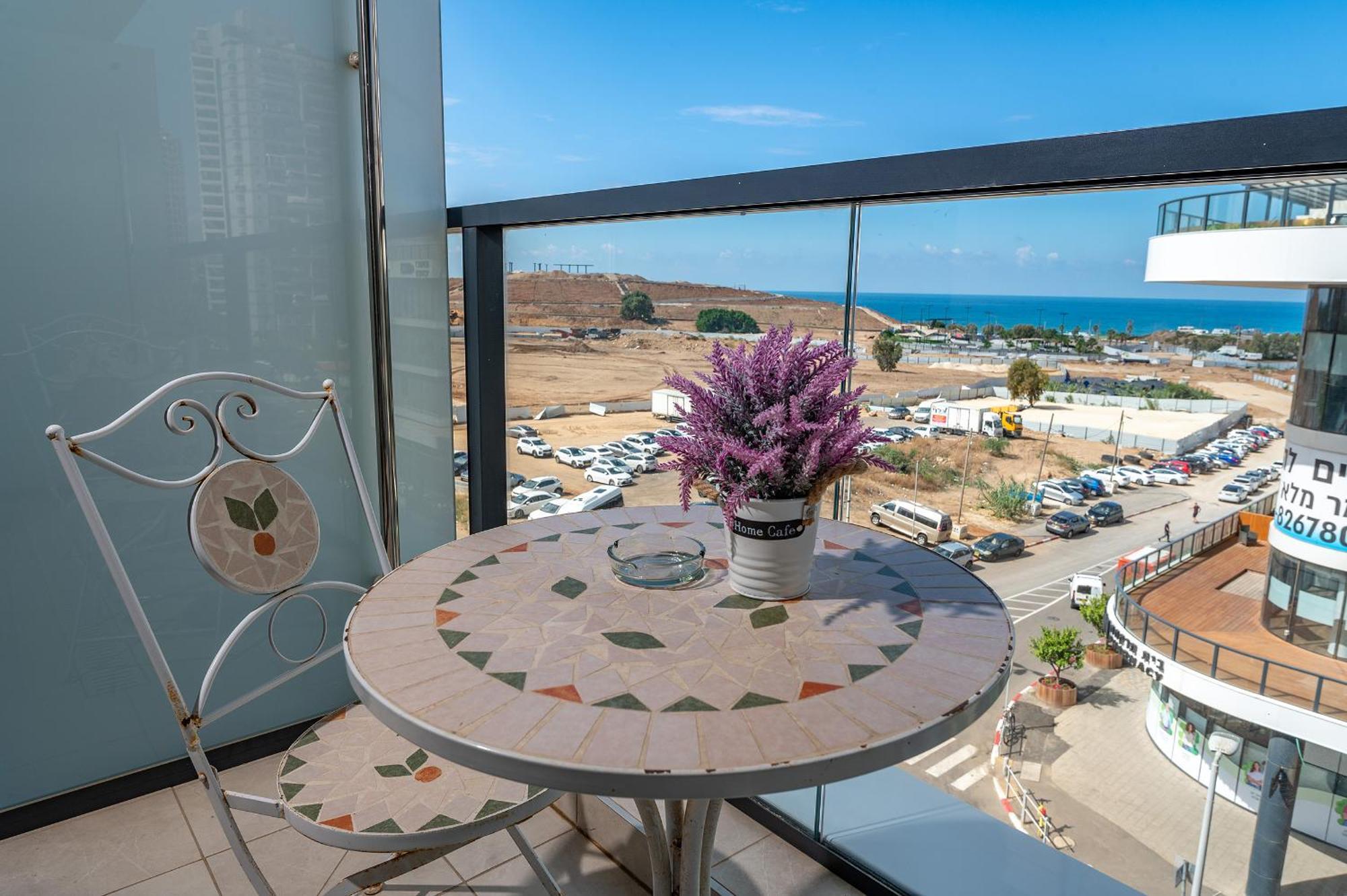 Hi-Yam Seaview Apartments & Suites - יש ממ"ד Bat Jam Pokoj fotografie