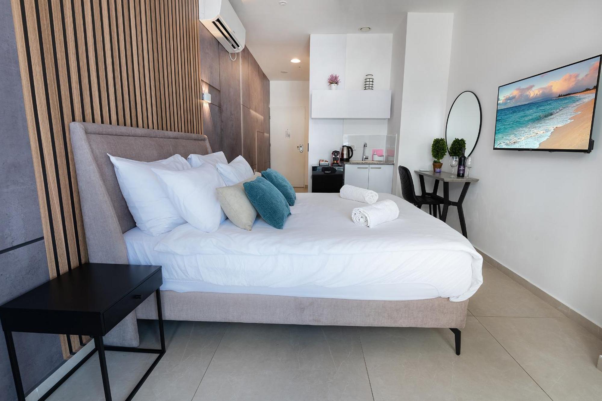 Hi-Yam Seaview Apartments & Suites - יש ממ"ד Bat Jam Pokoj fotografie