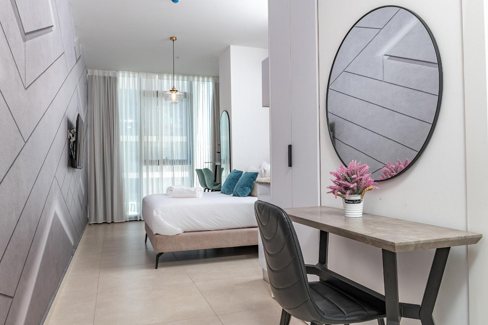 Hi-Yam Seaview Apartments & Suites - יש ממ"ד Bat Jam Pokoj fotografie
